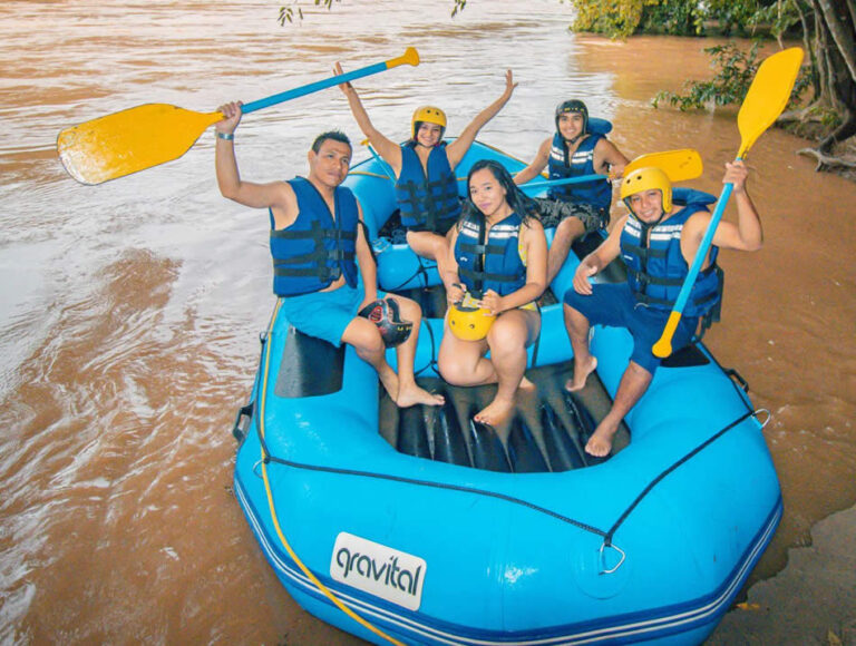 RAFTING AT MAYO RIVER -imagen 1