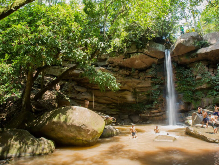 TALLIQUIHUI WATERFALL -imagen 2