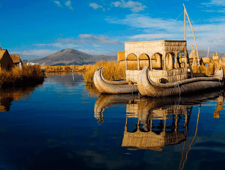 THE UROS ISLANDS -imagen 3