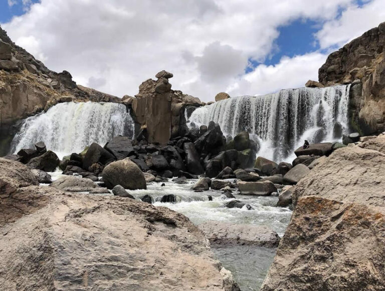 TOUR TO THE PILLONES WATERFALLS -imagen 1